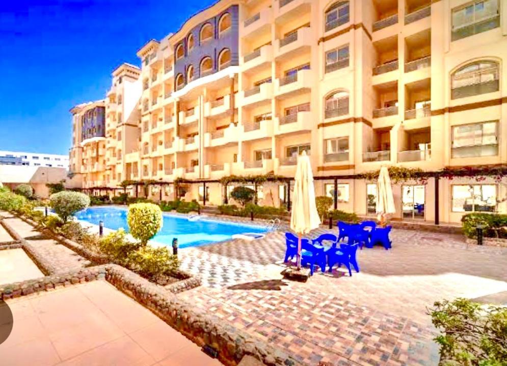 Pool View With Balcony Florenza *
