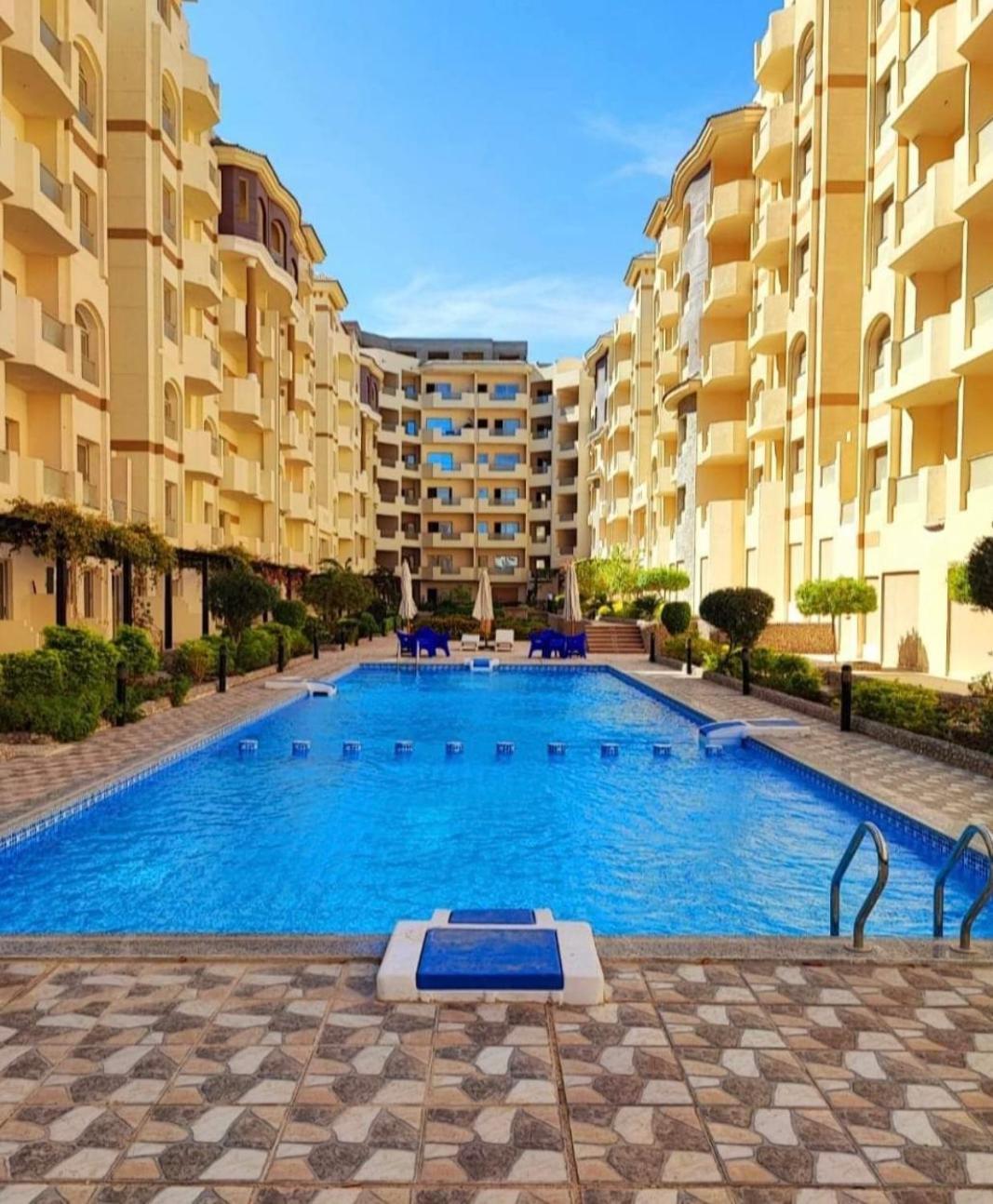 Pool View With Balcony Florenza Hurghada
